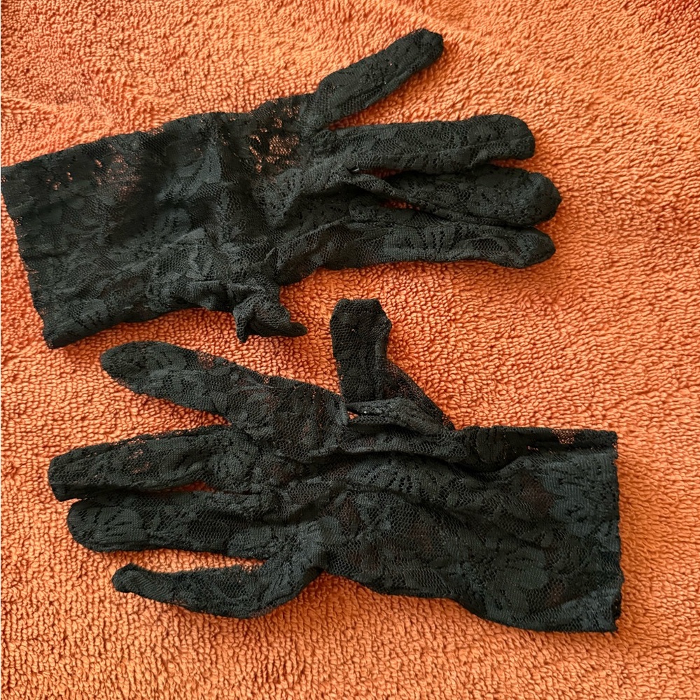 Black Lace Gloves - Sheer Floral Evening Gloves